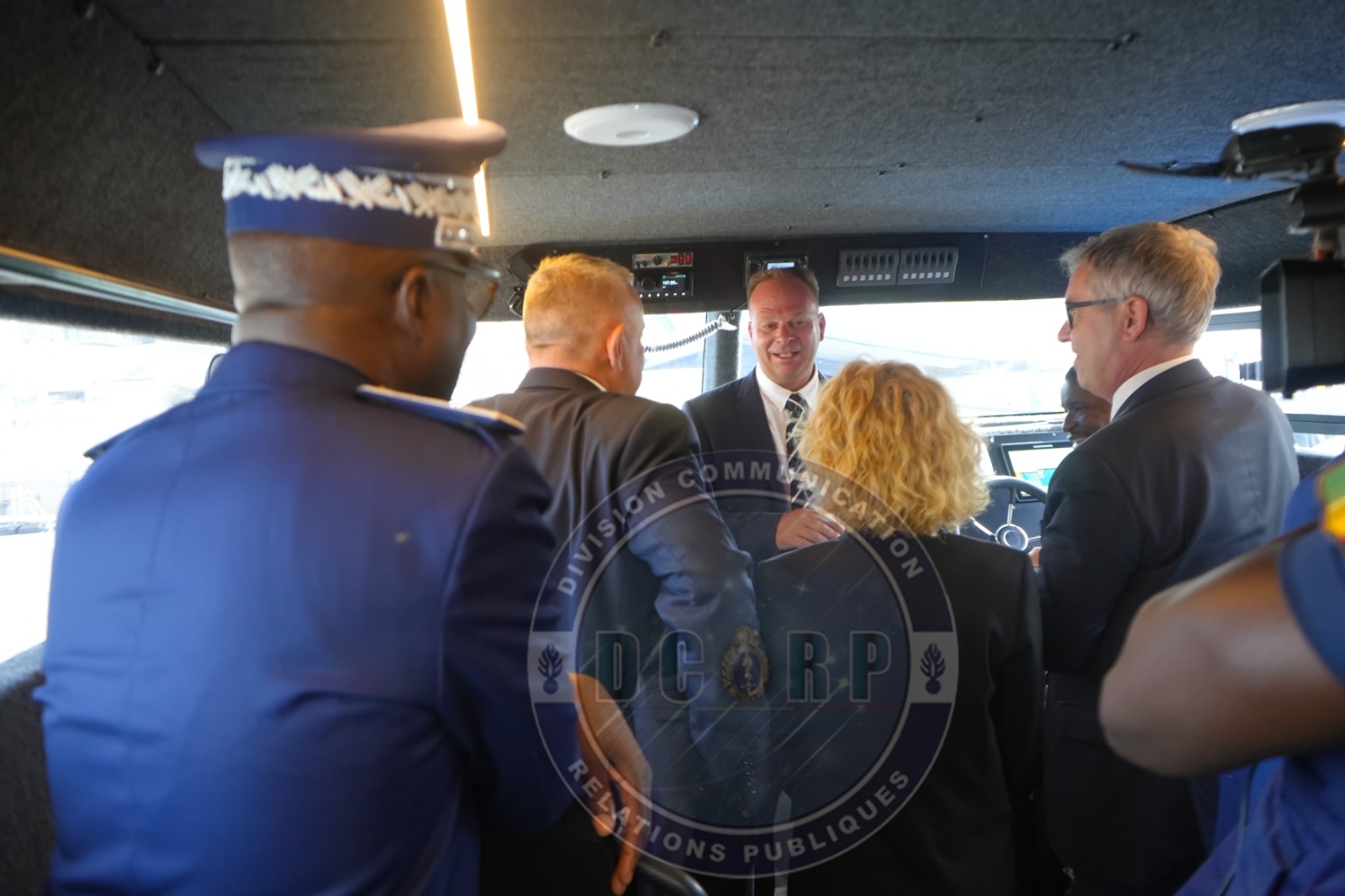 Remise officielle du centre de maintenance maritime et de bateaux au profit de la Police et de la Gendarmerie nationale - Image 5
